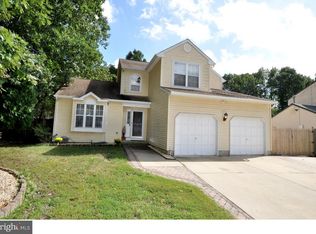 22 Ashland Ave, Sicklerville, NJ