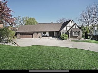 127 E Concord Dr, Lebanon, OH