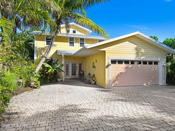 943 S Atlantic Ave, Cocoa Beach, FL 32931