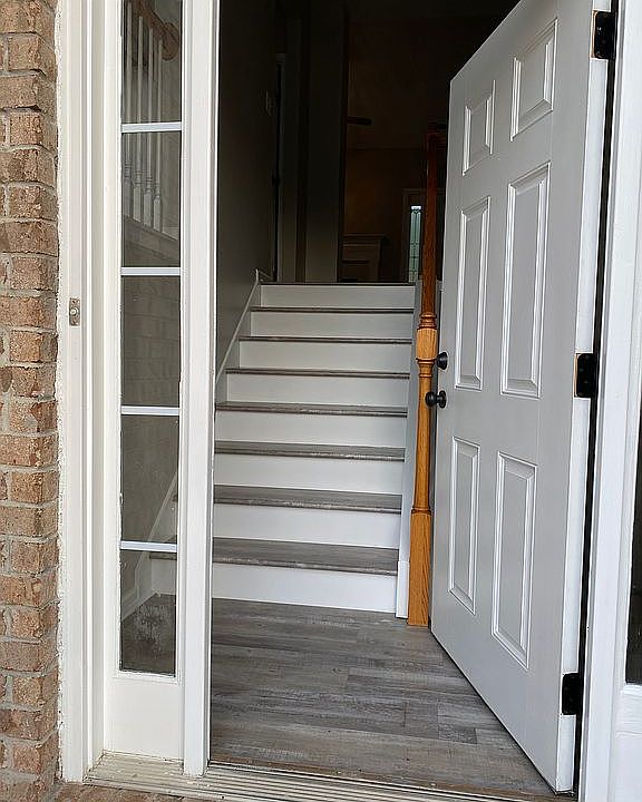 1st image of 241 Bentmoor Ln