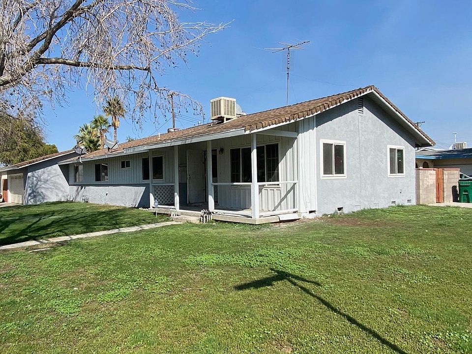 2nd image of 45532 Kingtree Ave