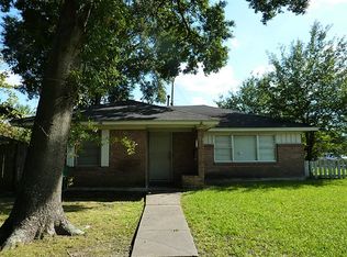 8569 Hiridge St, Houston, TX 77055