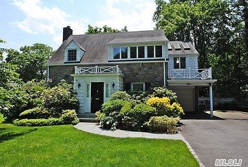 1st image of 2 Meadow Ln