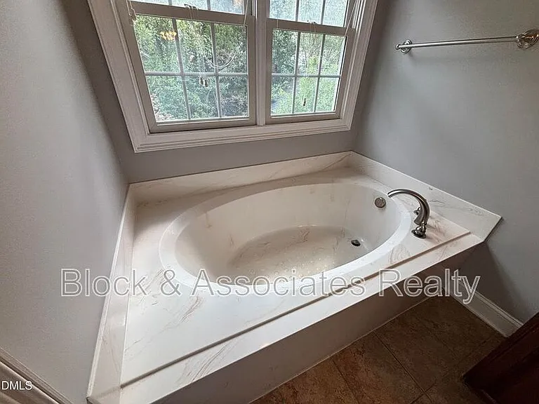 124 Factors Walk Ln — Photo 44