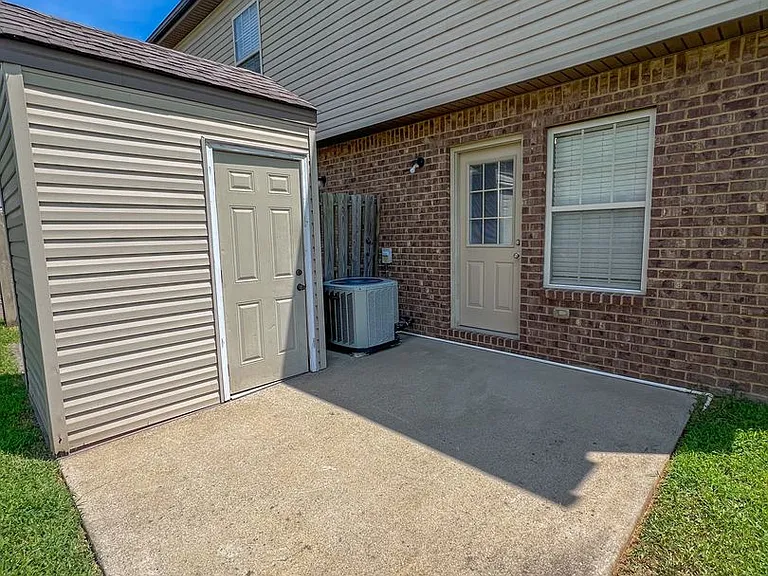 1604 Railton Ct — Photo 22