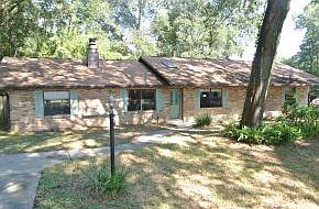 1st image of 3253 NE 31st Pl