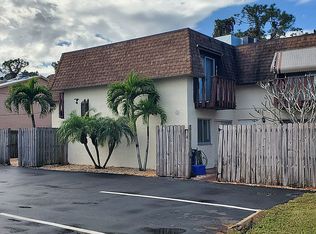 5898 Littlestone Ct #4, North Fort Myers, FL 33903