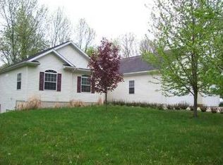 3241 Copper Shores Dr, Hastings, MI 49058