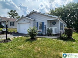 69 Penny Ln, Easton, PA 18040