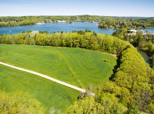 38 Chase Point Ln, Damariscotta, ME 04543