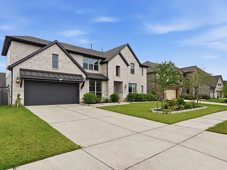 6518 Poplar Meadow Ln — Photo 2