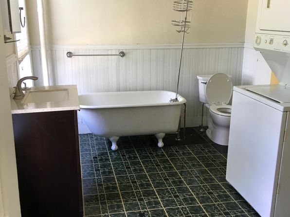 73 State St #1, Shelburne Falls, MA 01370