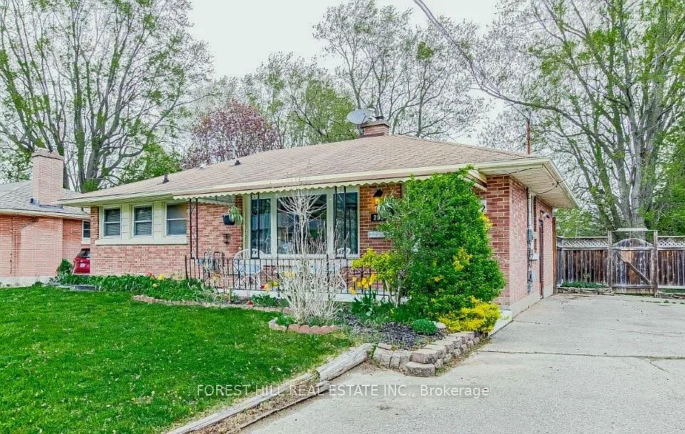 292 Griffith St