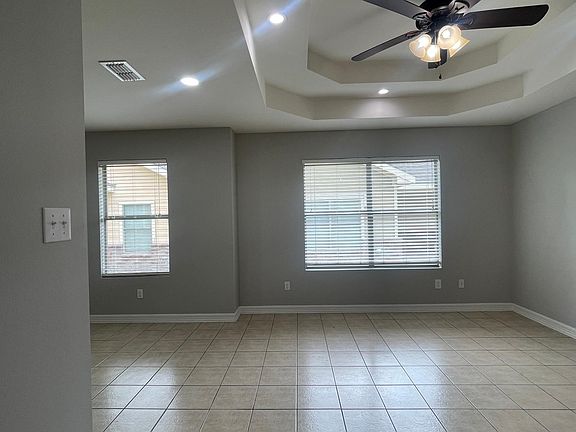 3rd image of 501 E 2nd St APT 3