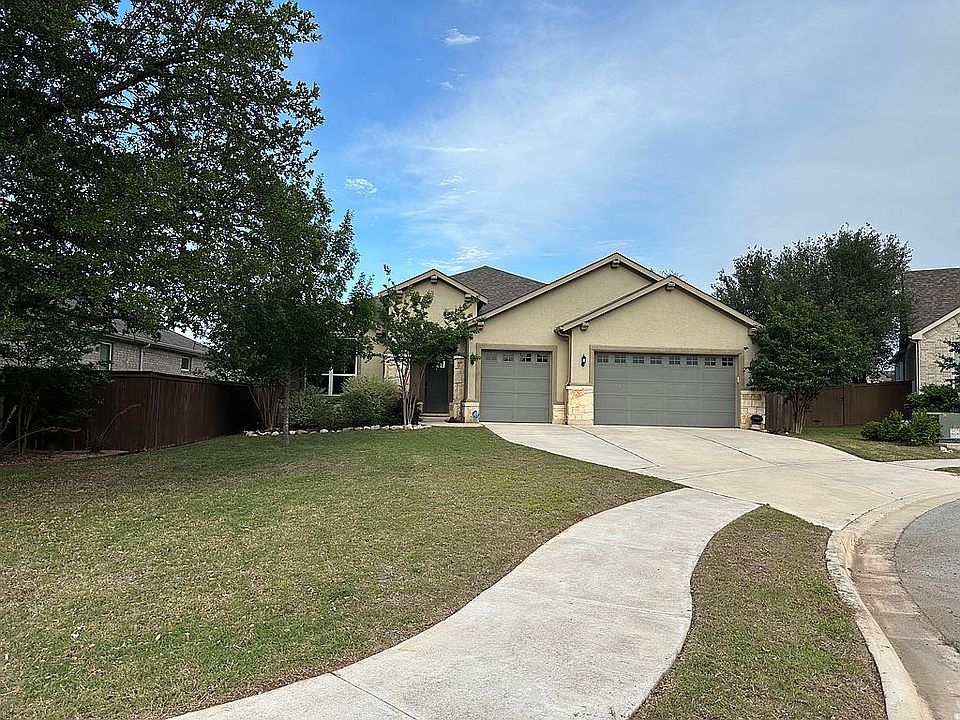 Beautiful home on cul-de-sac