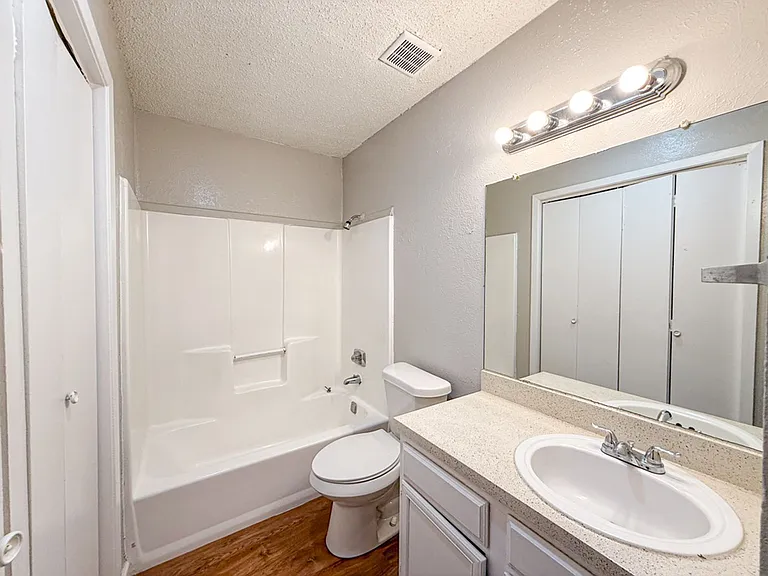 9696 Walnut St #2013 — Photo 12