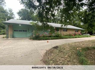 1607 N Washington St, Stillwater, OK 74075