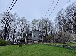 397 Mount Tabor Rd, Connellsville, PA 15425