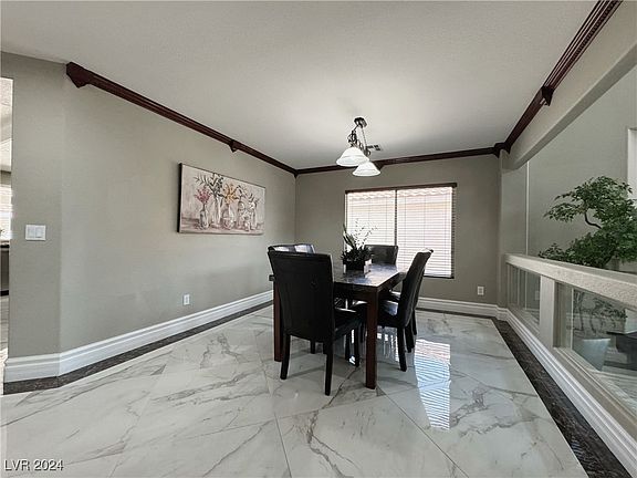5th image of 9848 Sonora Bend Ave