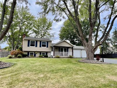 8133 Duncowing Ln, Clay, NY, 13041