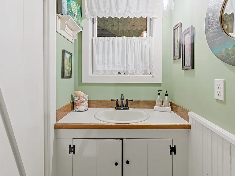 38 Swamp Rd — Photo 28