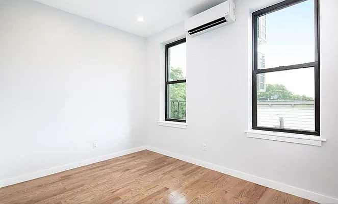 Rented by Miron Realty Group | media 3