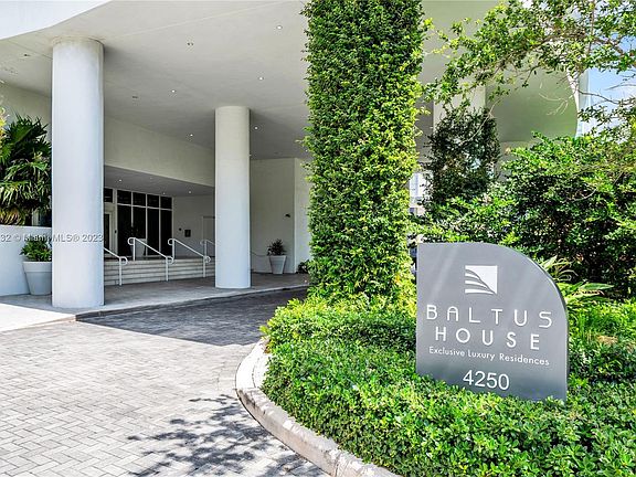 3rd image of 4250 Biscayne Blvd APT 1106