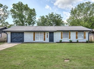 2014 E 61st Pl N, Tulsa, OK 74130