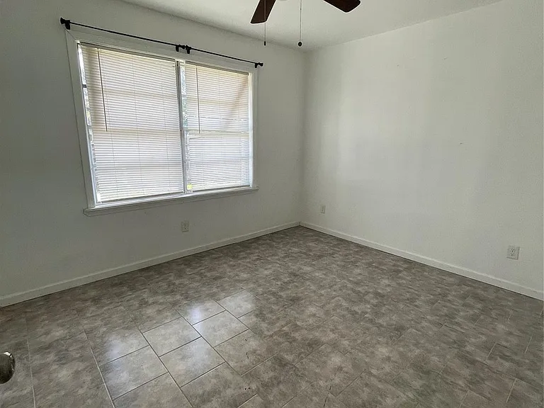 8321 Homewood Ln #B — Photo 5