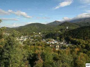 540 Winfield Hgts Rd, Gatlinburg, TN 37738