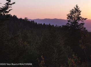 2040 Creekside Ln, Victor, ID 83455