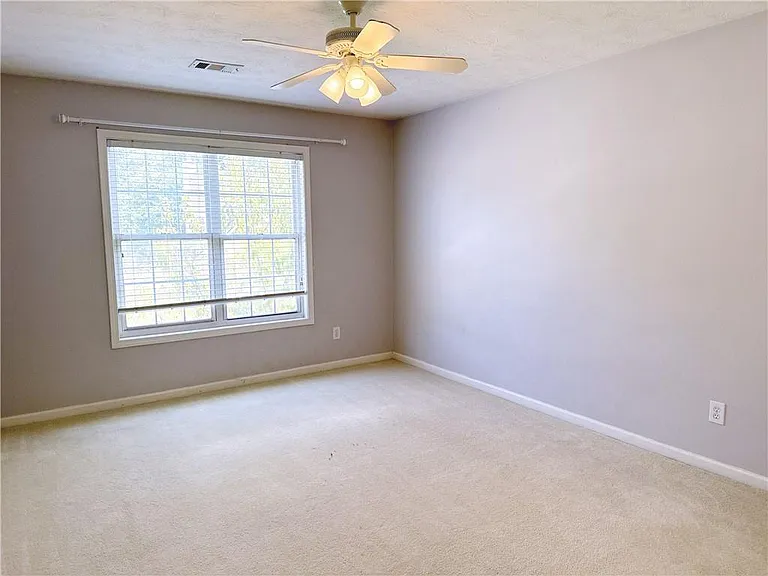 3361 Shallowford Green Dr — Photo 27