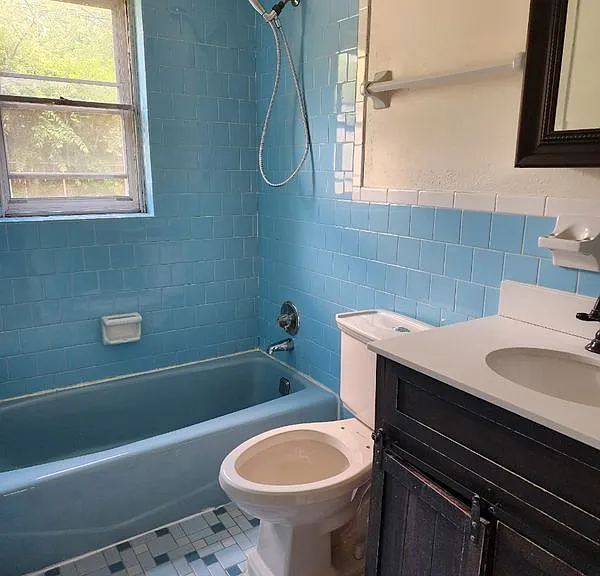 3556 Riverside Dr — Photo 10
