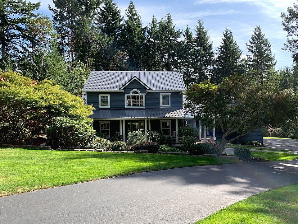 1st image of 1421 11th Ln