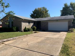 306 E 18th St, Owasso, OK 74055