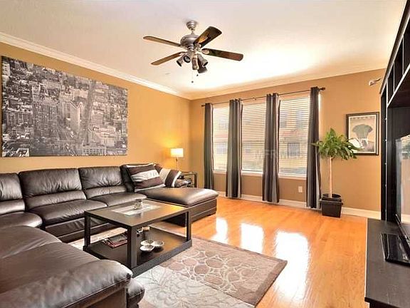 3rd image of 3111 Toscana Cir