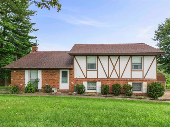 851 Mounts Rd S, Washington, PA 15301