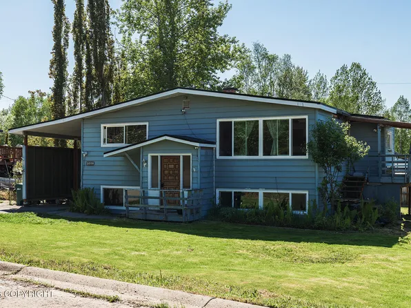 3228 Hiland Dr, Anchorage, AK 99504