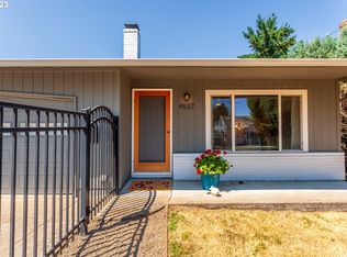 4537 NE 76th Ave, Portland, OR 97218