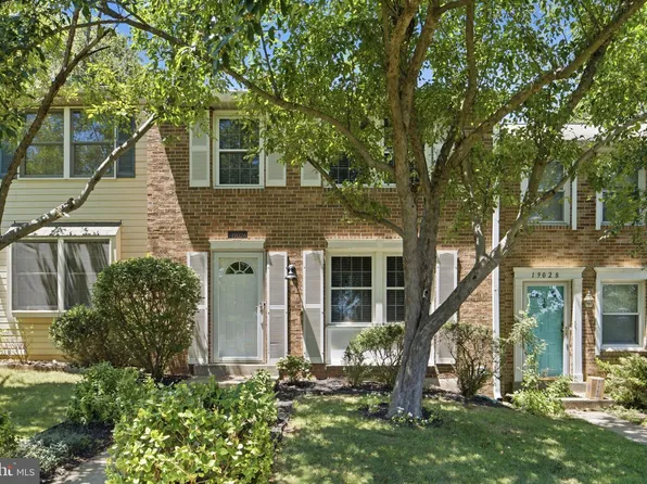 19026 Partridge Wood Dr, Germantown, MD 20874