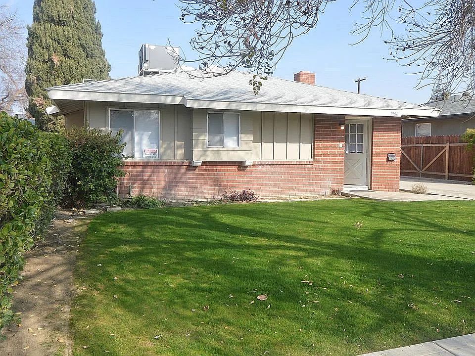 1st image of 1900 Dracena St #1900