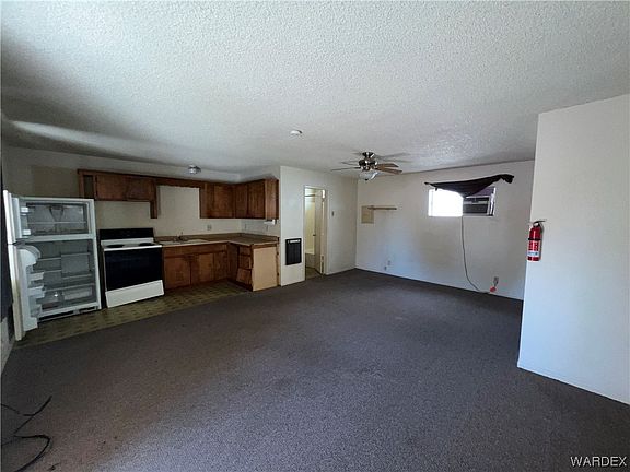 5th image of 336 Moser Avenue