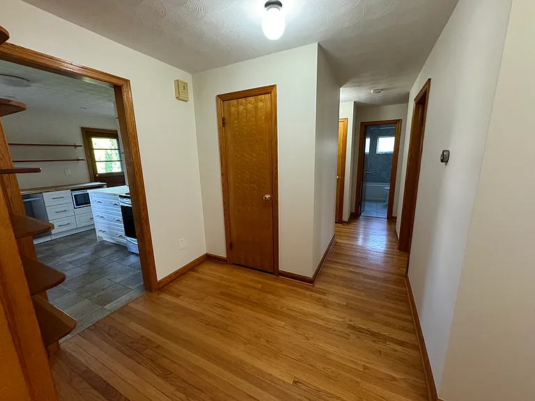 Entry / Hall