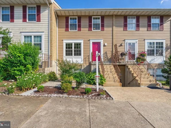 9497 Linden Leaf Ct #2, Fairfax, VA 22031