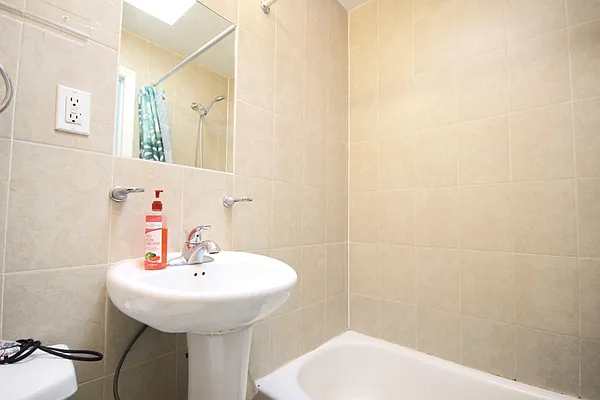 Rented by Keller Williams NYC | media 9