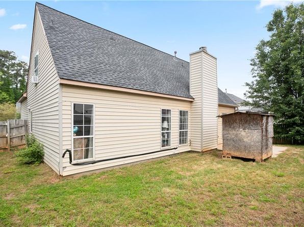 7270 Williamsburg Dr, Riverdale, GA 30274