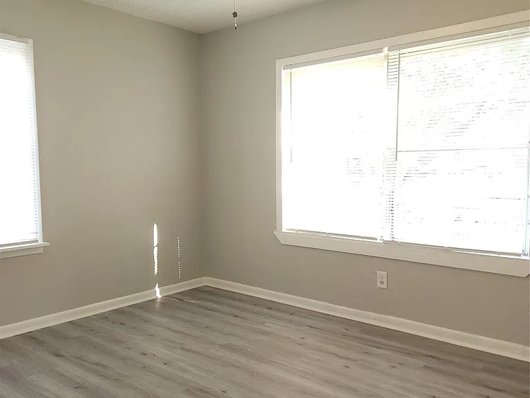 6301 Anderson St — Photo 14