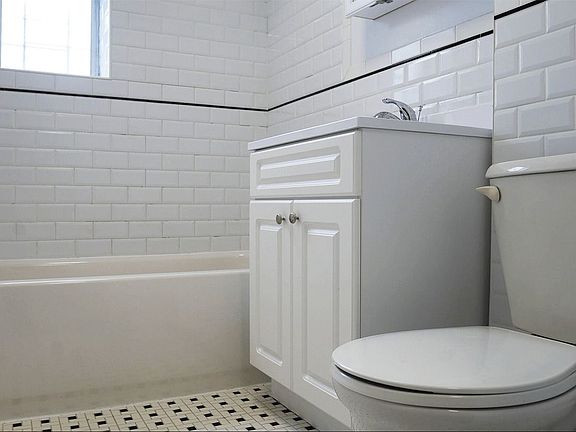 4th image of 1 Post Ave APT 54