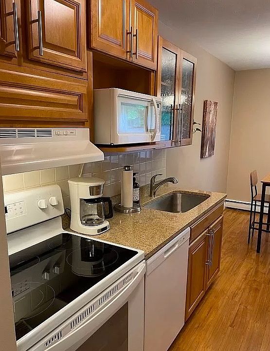 Kitchen area. The pictures are representative of the property but the rental does not include furnishings or decorations.