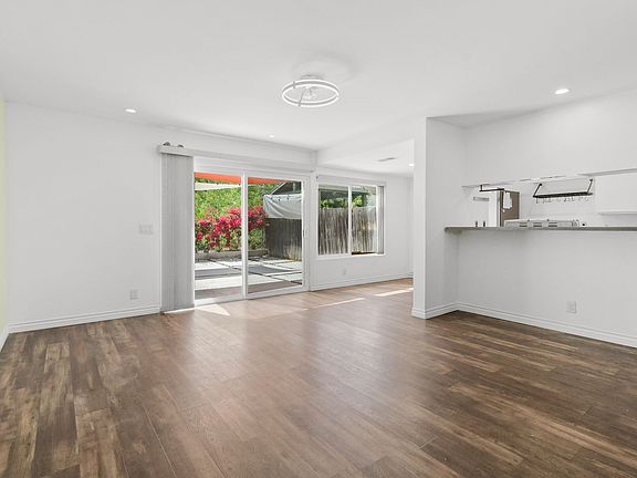 5th image of 8731 Ildica St